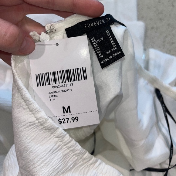 Forever 21 Romper - Picture 4 of 4